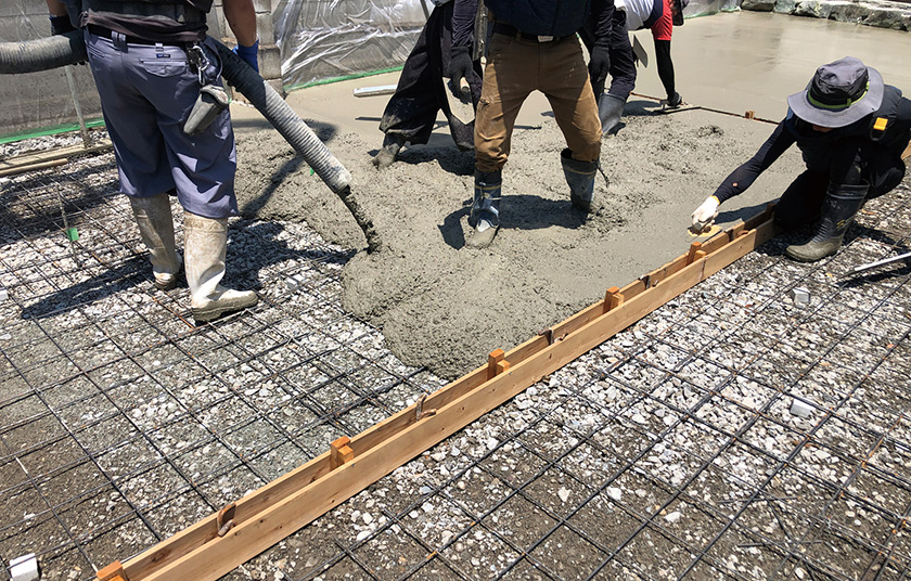 打設（だせつ） 」とは（住宅建築 用語解説） | TOTOリモデルサービス