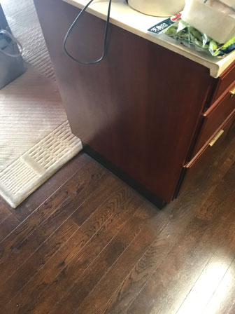 キッチンの床をおしゃれな フロアタイル にリフォーム Totoリモデルサービス株式会社